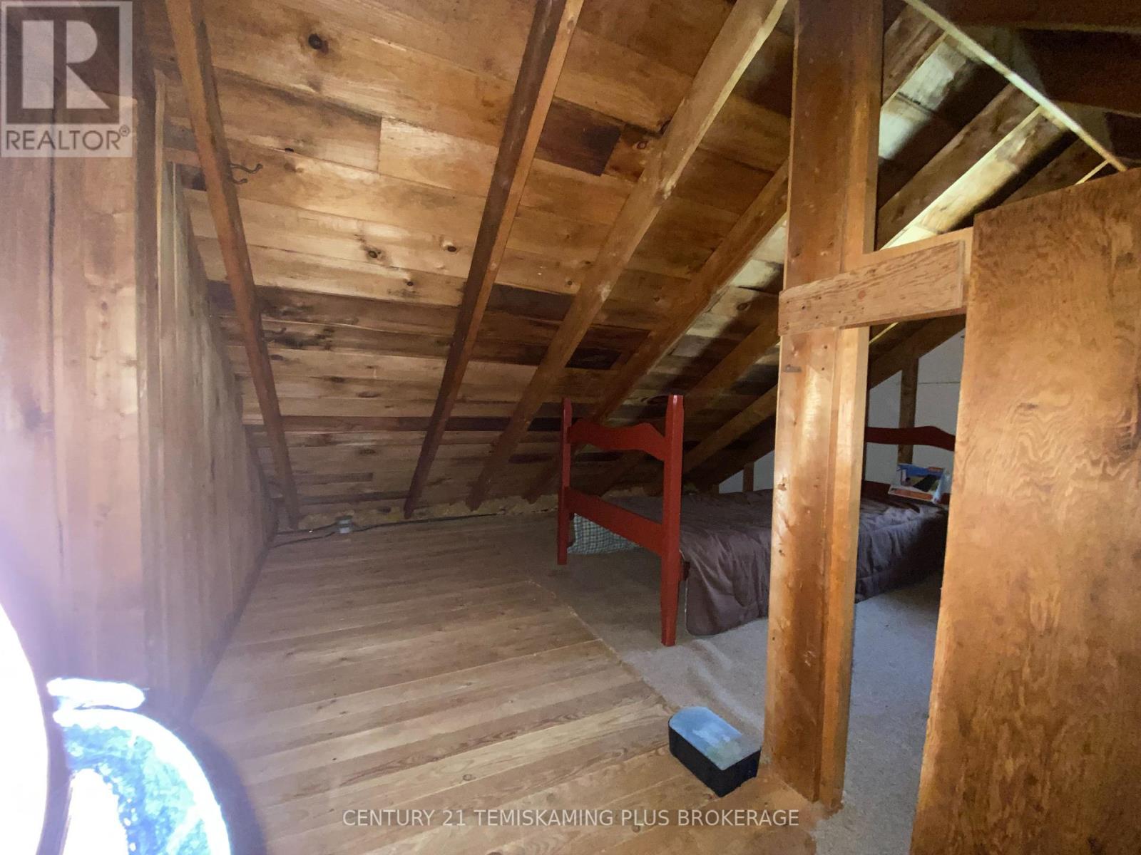Photo 26 of 277 Net Creek Road, Temagami ON