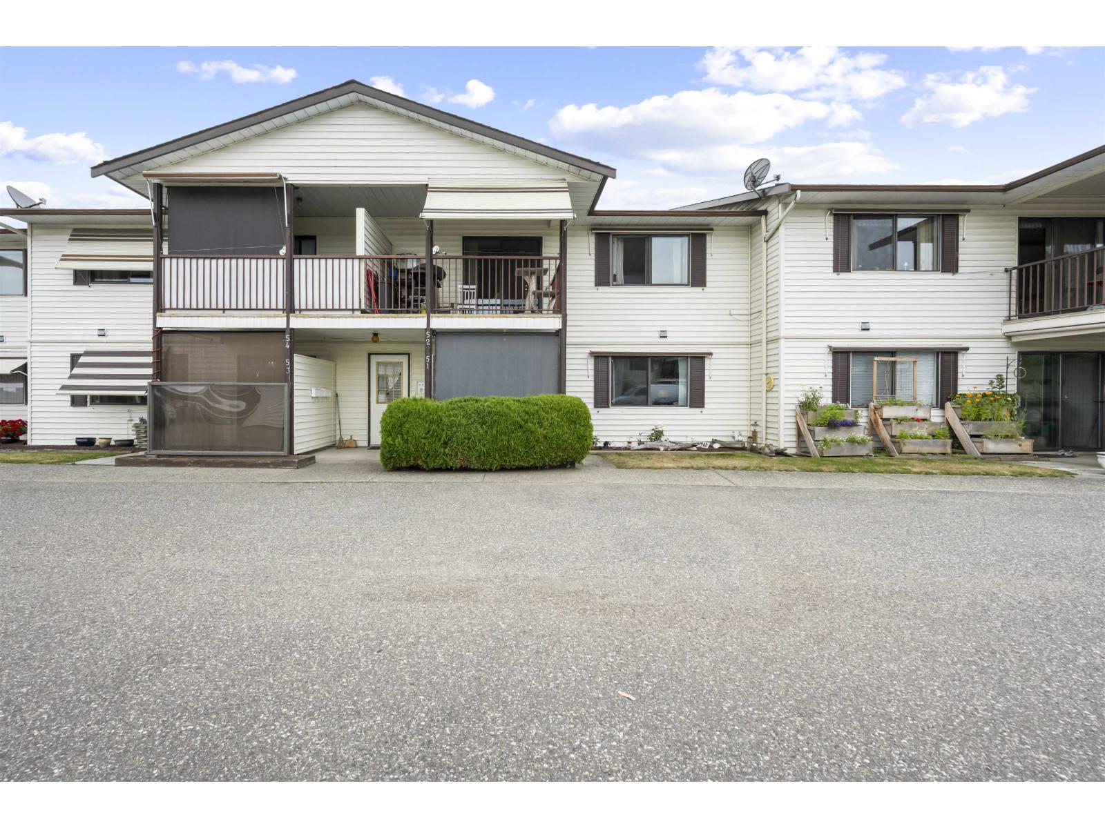 Photo 1 of 51 7455 Huron Street Sardis West Vedder, Chilliwack BC