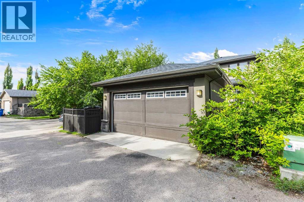 Single Family House for Sale in  Henwood Street SW Garrison Green Calgary 