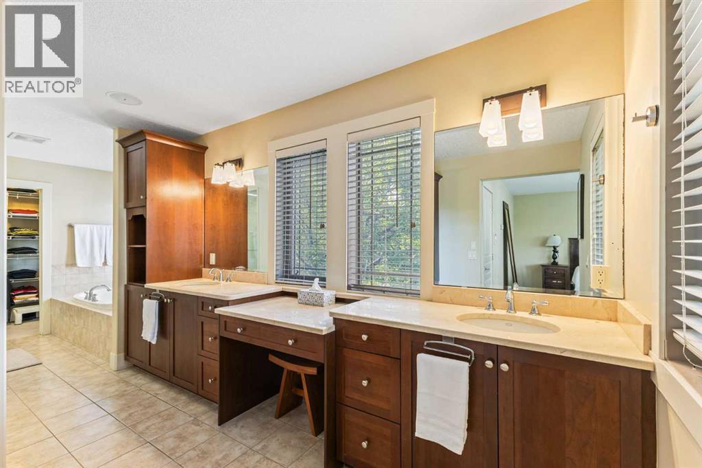 Single Family House for Sale in  Henwood Street SW Garrison Green Calgary 