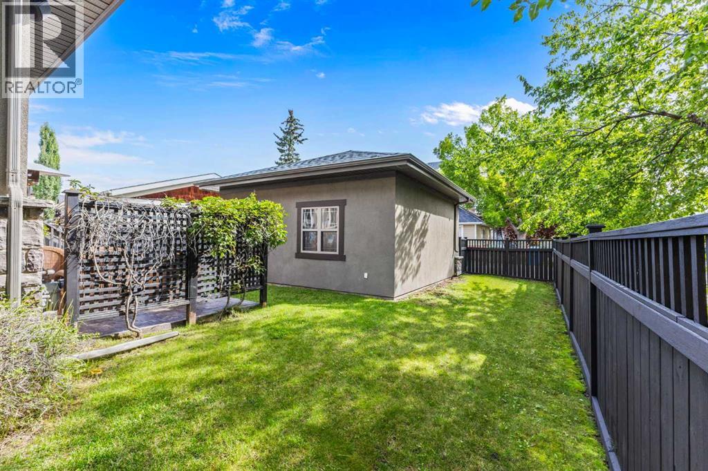 Single Family House for Sale in  Henwood Street SW Garrison Green Calgary 