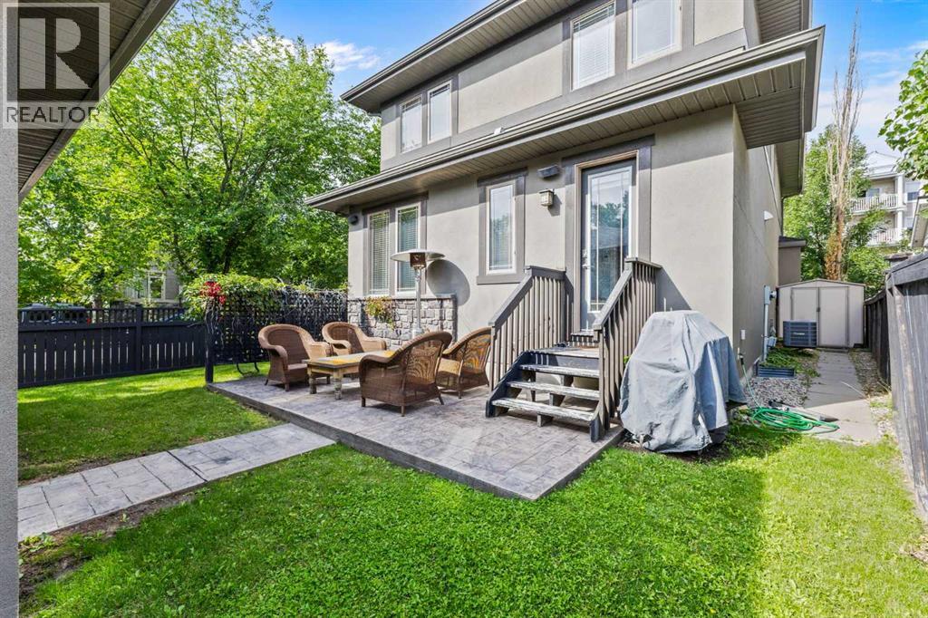 Single Family House for Sale in  Henwood Street SW Garrison Green Calgary 