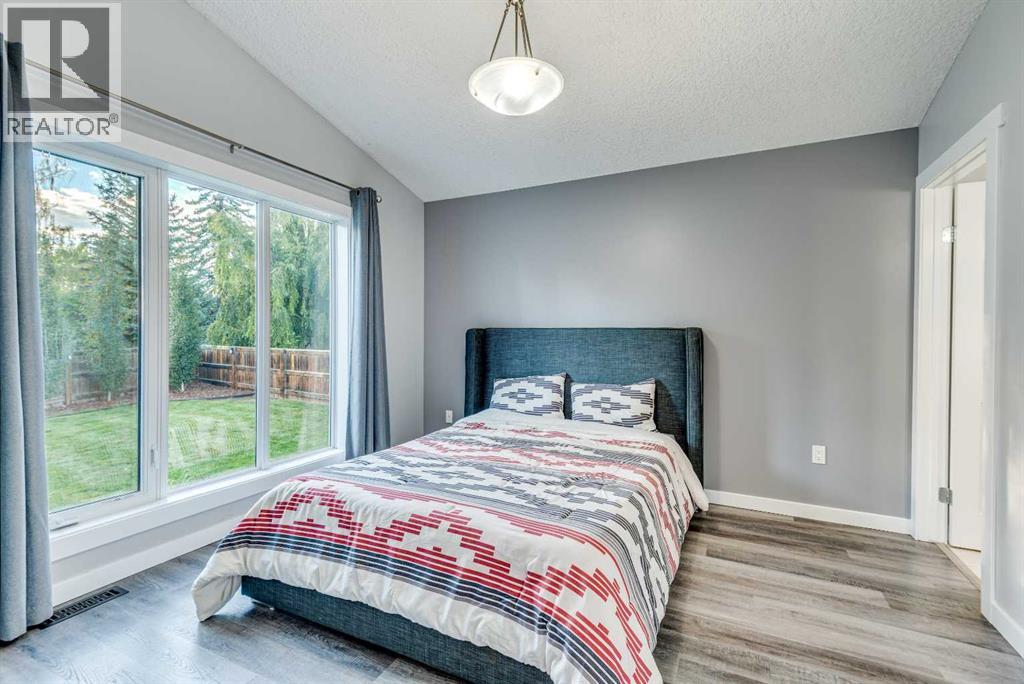 Photo 16 of 214 Bradford Crescent Se, Three Hills AB