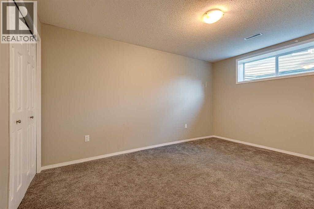 Photo 36 of 214 Bradford Crescent Se, Three Hills AB