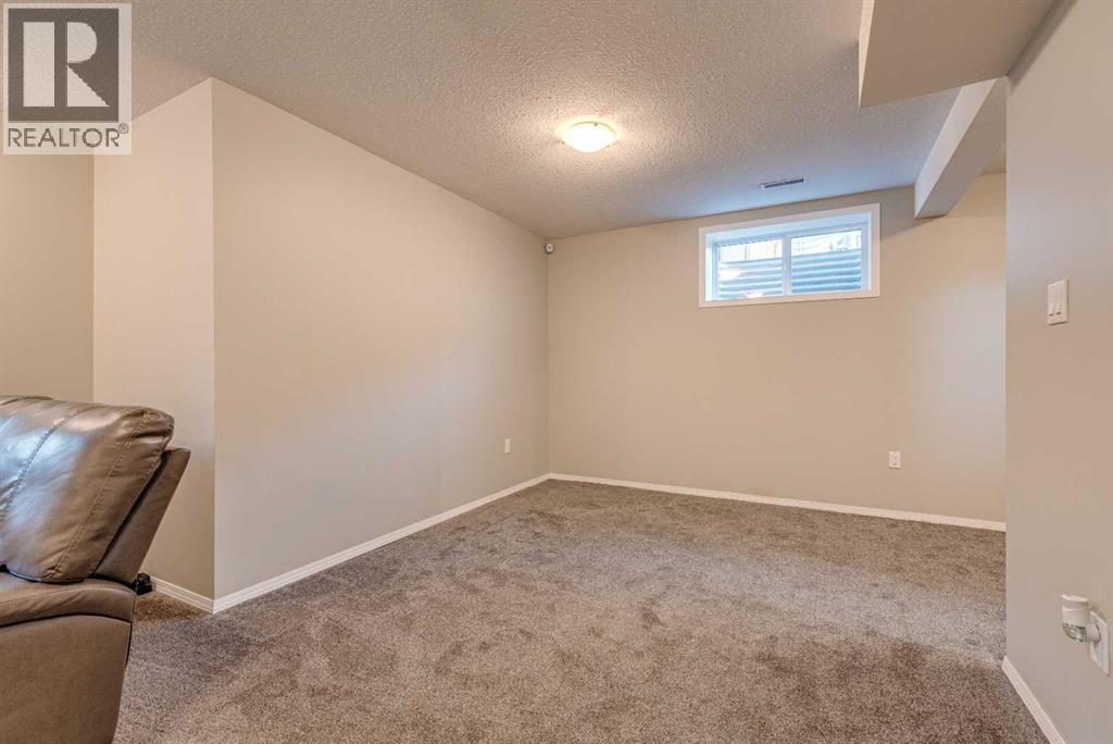 Photo 29 of 214 Bradford Crescent Se, Three Hills AB