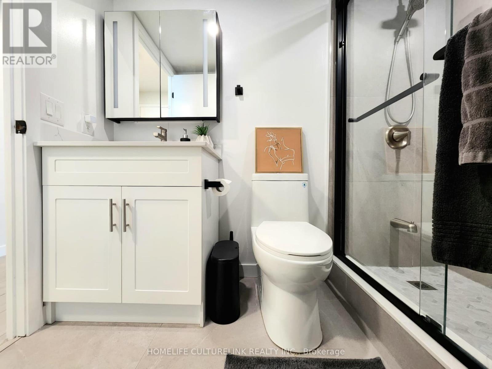 Photo 19 of 305 50 Brian Harrison Way, Toronto ON