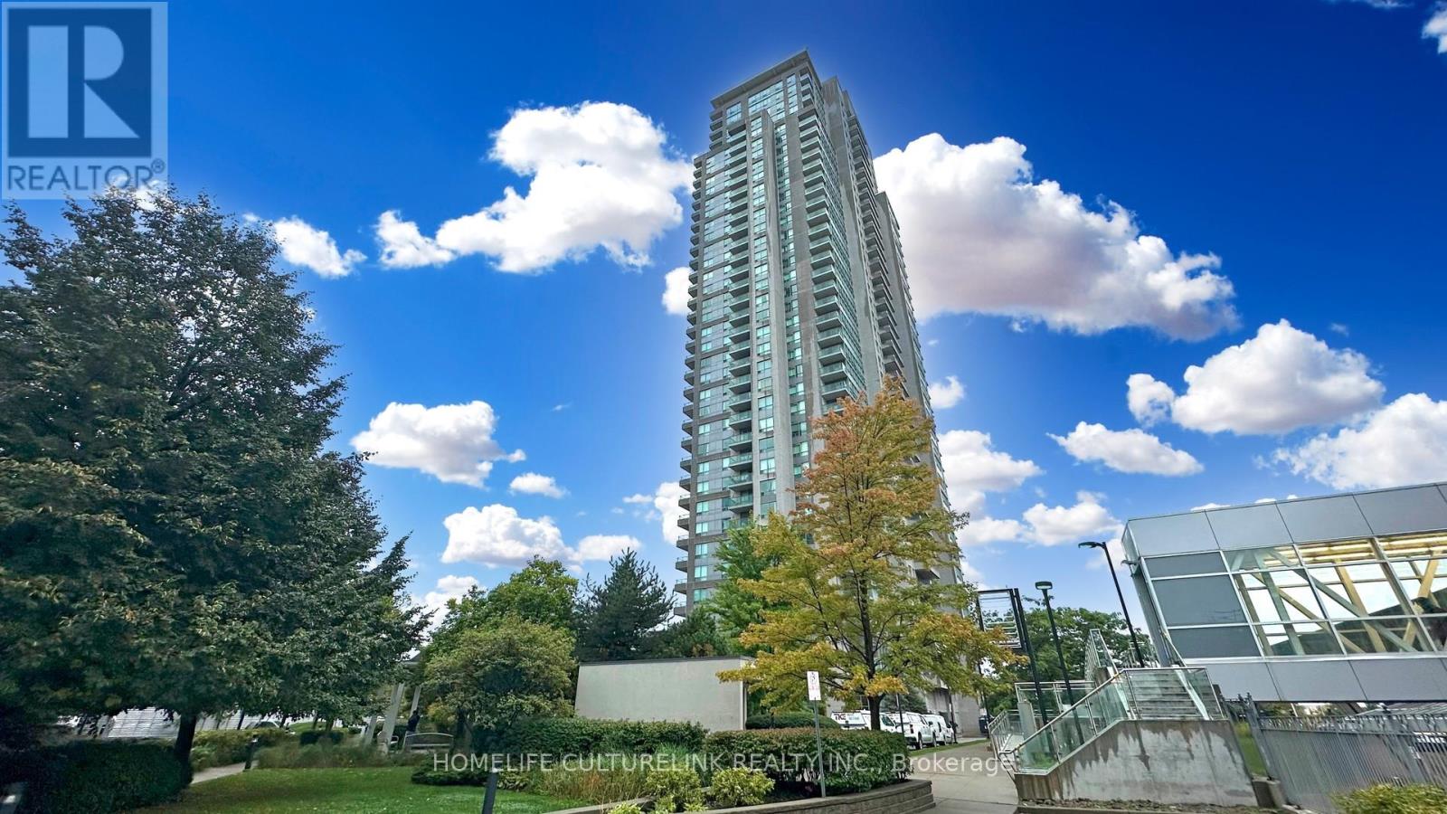Photo 2 of 305 50 Brian Harrison Way, Toronto ON