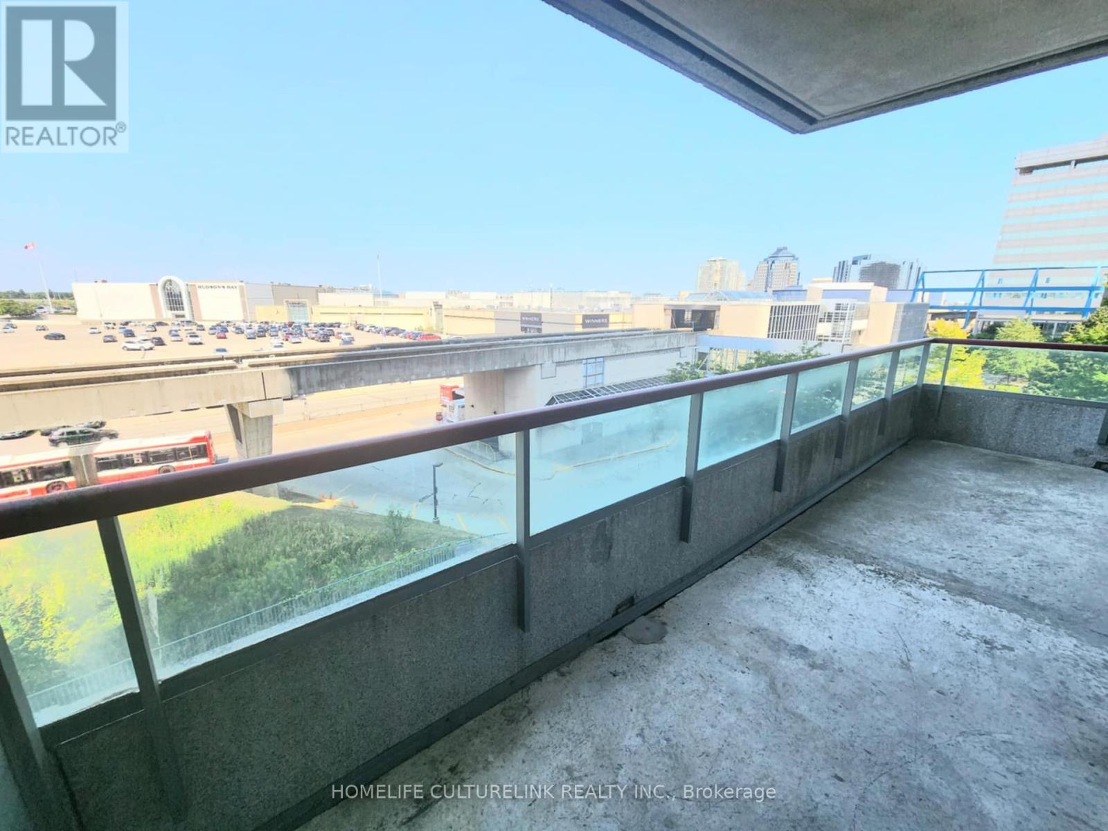 Photo 21 of 305 50 Brian Harrison Way, Toronto ON