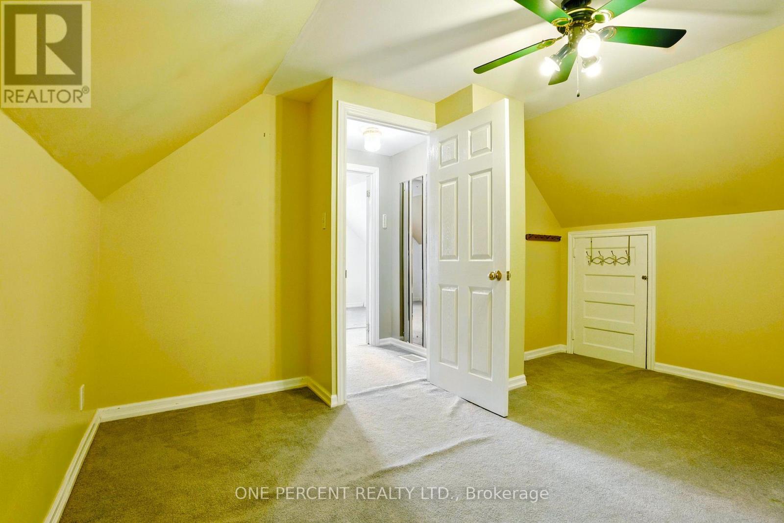 Photo 26 of 284 Anna Avenue, Ottawa ON