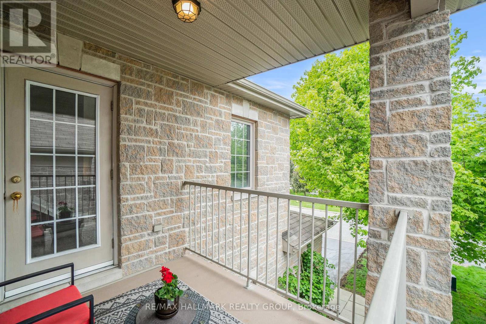 Photo 39 of 280 Trail Side Circle, Ottawa ON