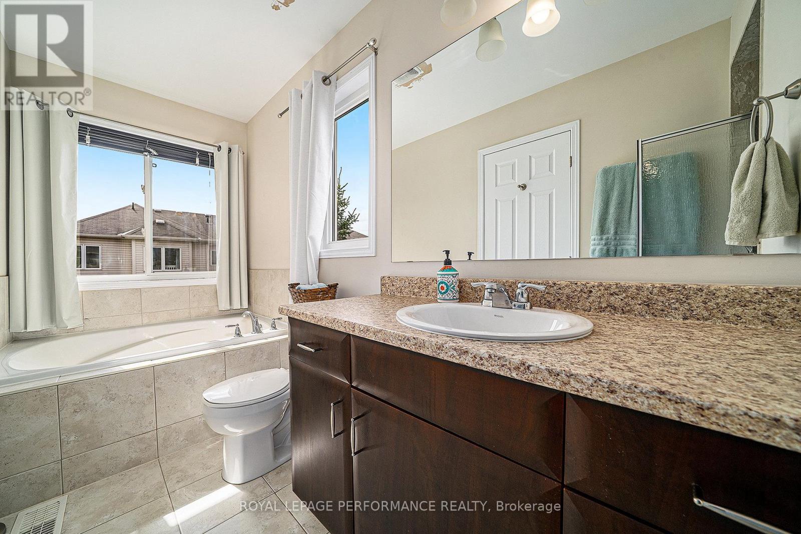 Photo 14 of G 3721 Riverbreeze Street, Ottawa ON