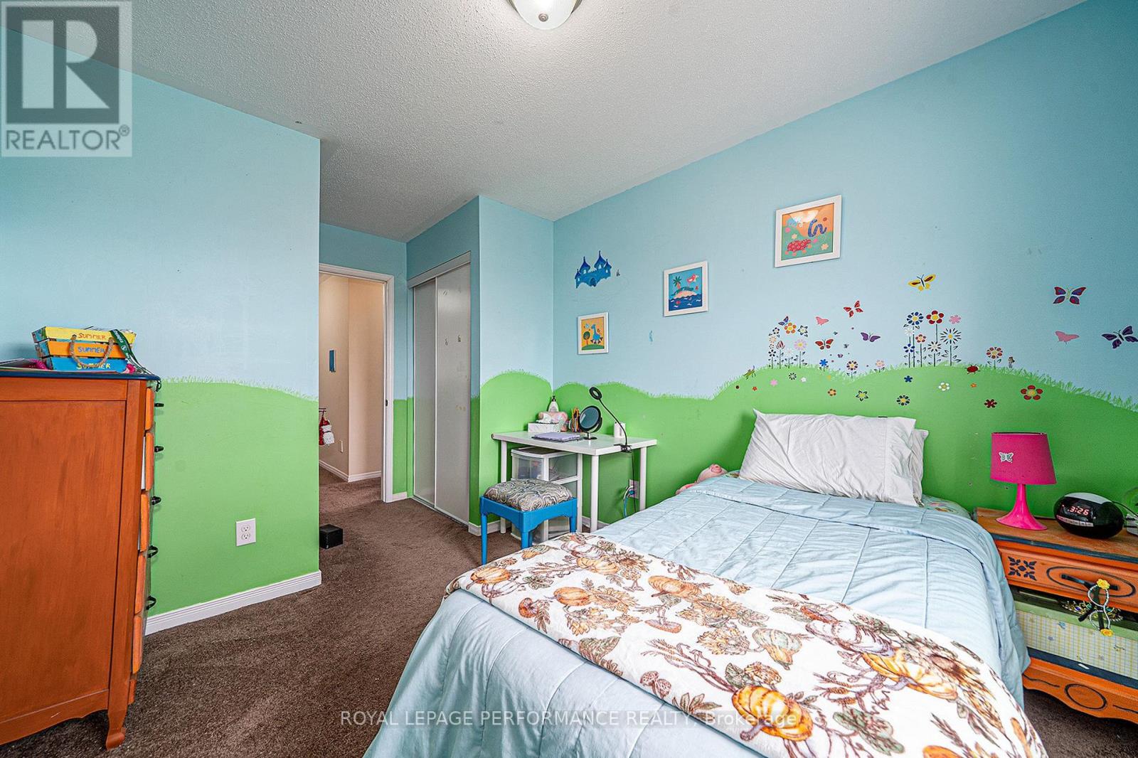 Photo 4 of G 3721 Riverbreeze Street, Ottawa ON