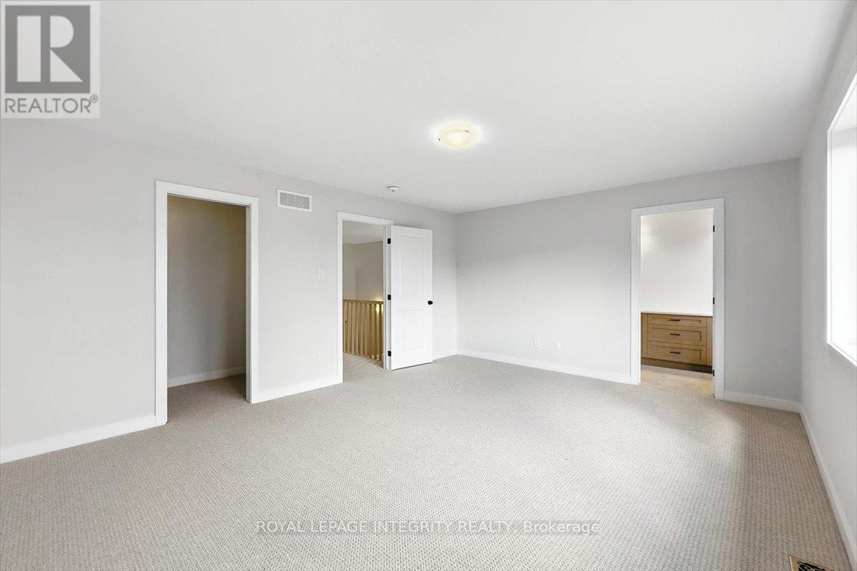 Photo 18 of 217 Massalia Crescent, Ottawa ON