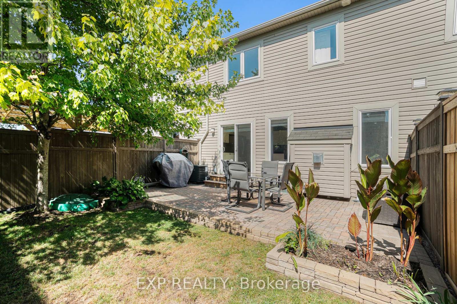 Photo 20 of 502 Rosehill Avenue, Ottawa ON