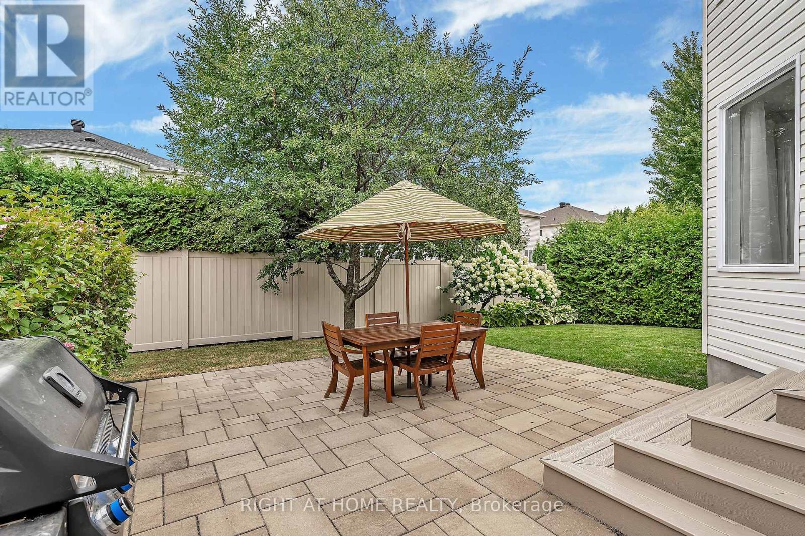 Photo 42 of 3727 Mountain Meadows Crescent, Ottawa ON