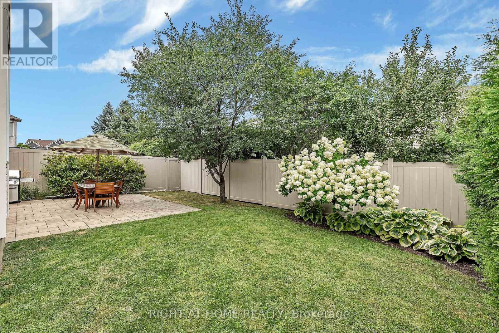 Photo 43 of 3727 Mountain Meadows Crescent, Ottawa ON