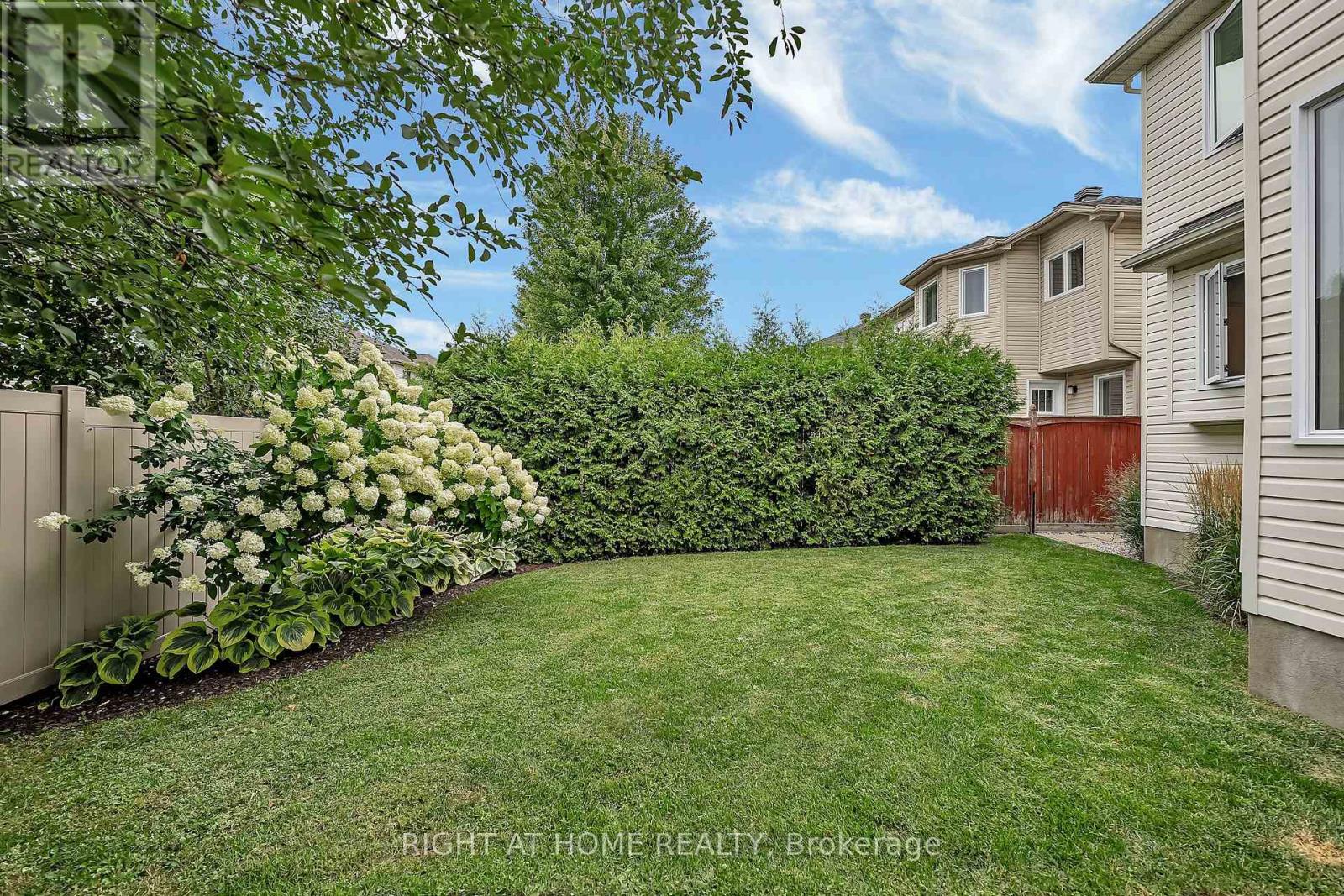 Photo 45 of 3727 Mountain Meadows Crescent, Ottawa ON