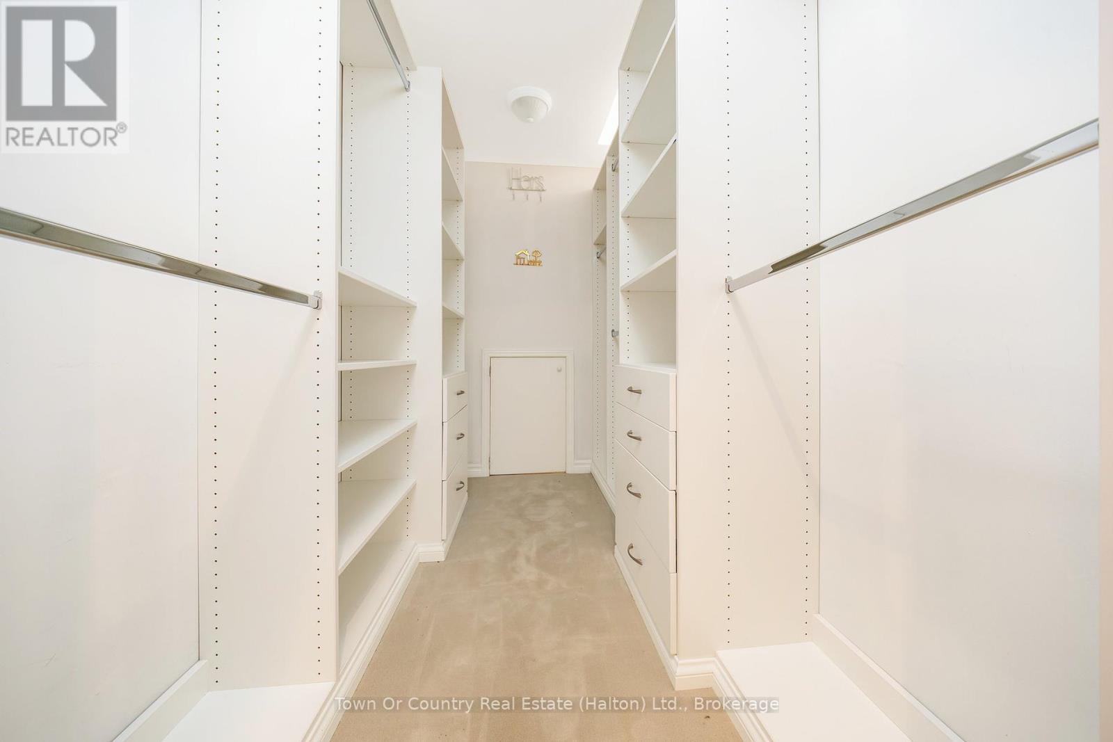 Photo 24 of 330 Centennial Forest Drive, Milton ON