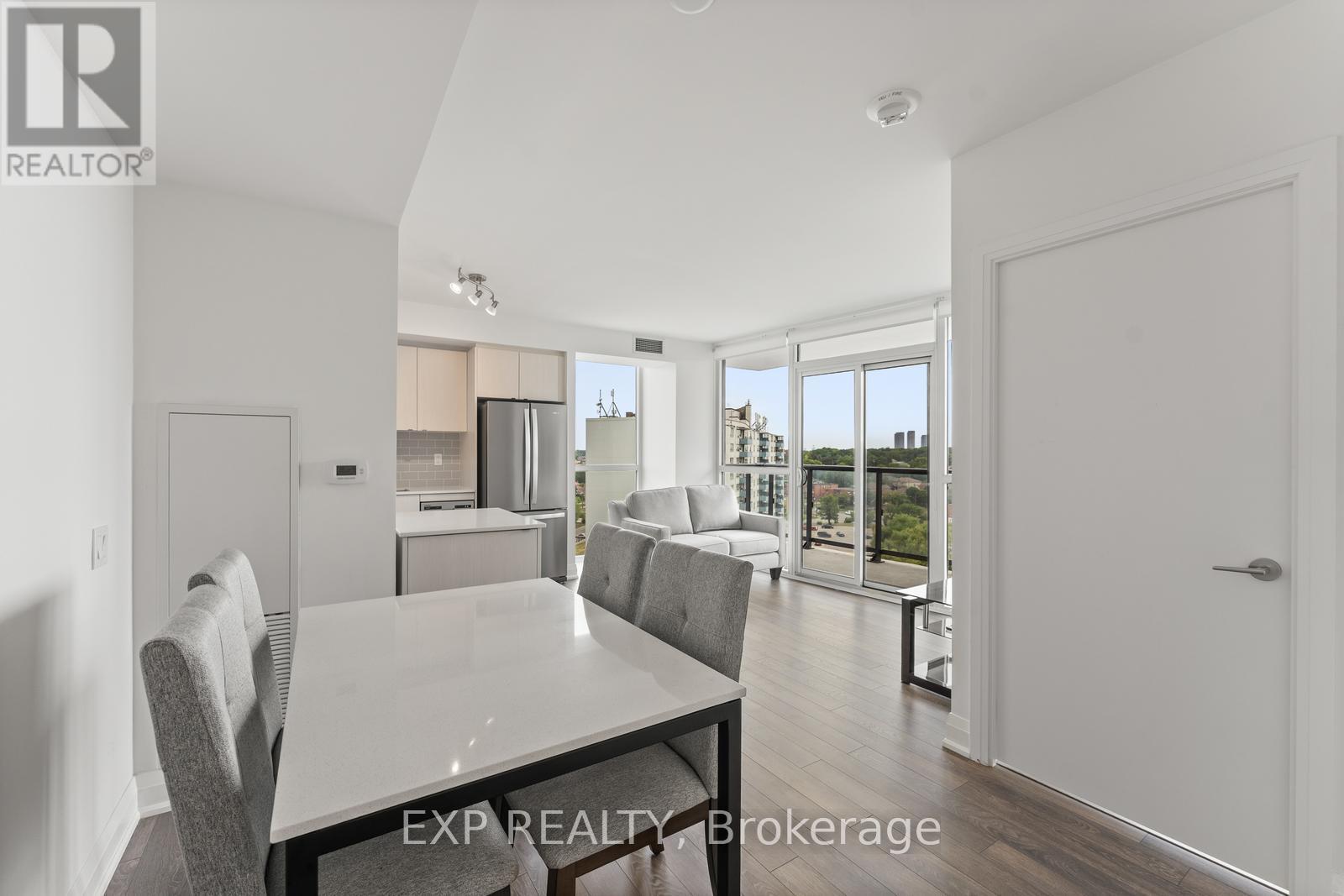 Photo 2 of 1205 1461 Lawrence Avenue W, Toronto ON
