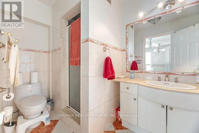 Photo 21 of 444 Maybank Avenue, Toronto ON