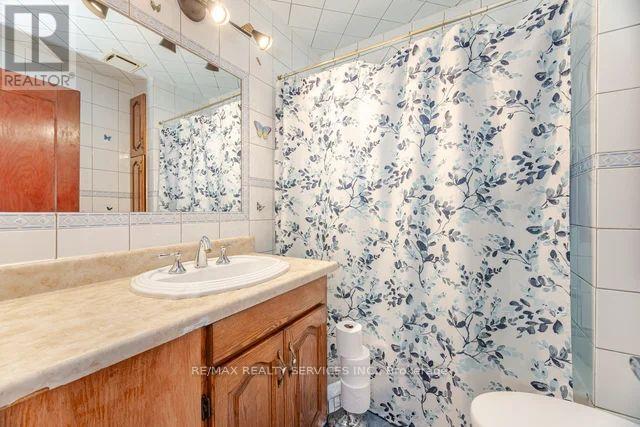 Photo 27 of 444 Maybank Avenue, Toronto ON