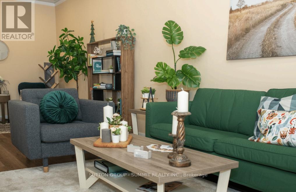 Photo 4 of 204 3430 South Service Road, Burlington ON
