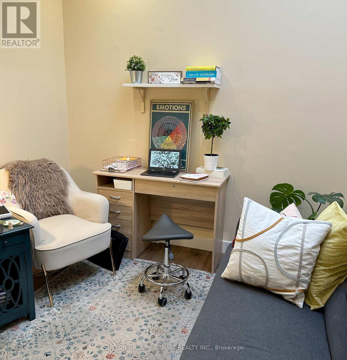 Photo 9 of 204 3430 South Service Road, Burlington ON