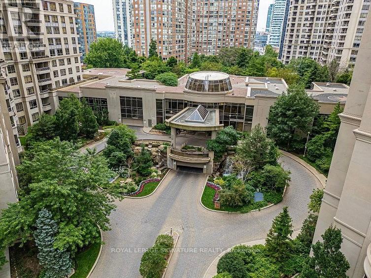 Photo 22 of 202 3880 Duke Of York Boulevard, Mississauga ON