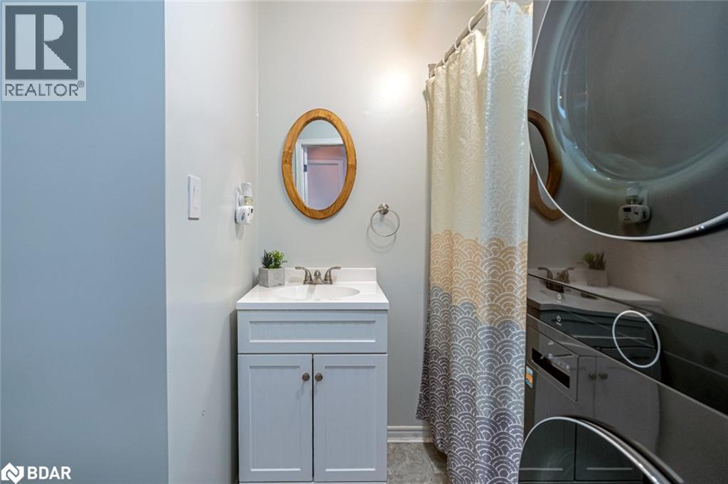 Photo 13 of 759 Florence Road, Innisfil ON