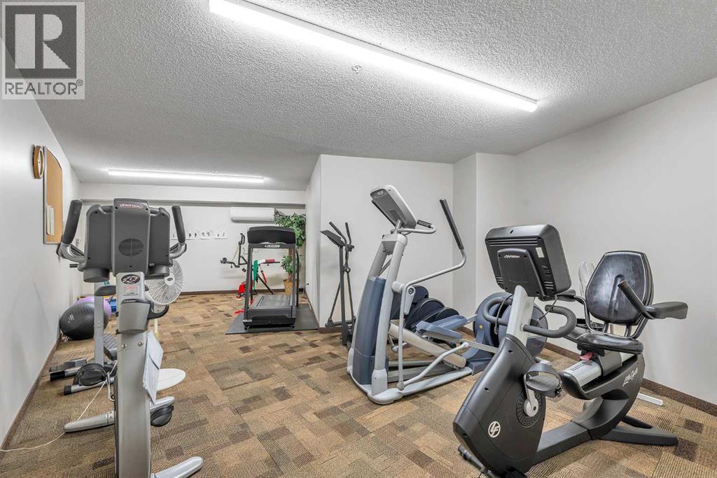 Single Family House for Sale in   Pinecliff Grove NE Pineridge Calgary 
