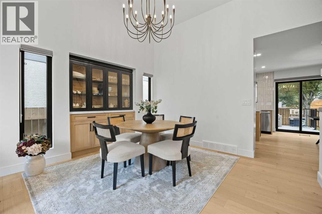 8285 Edgebrook Drive NW, Calgary, Alberta
