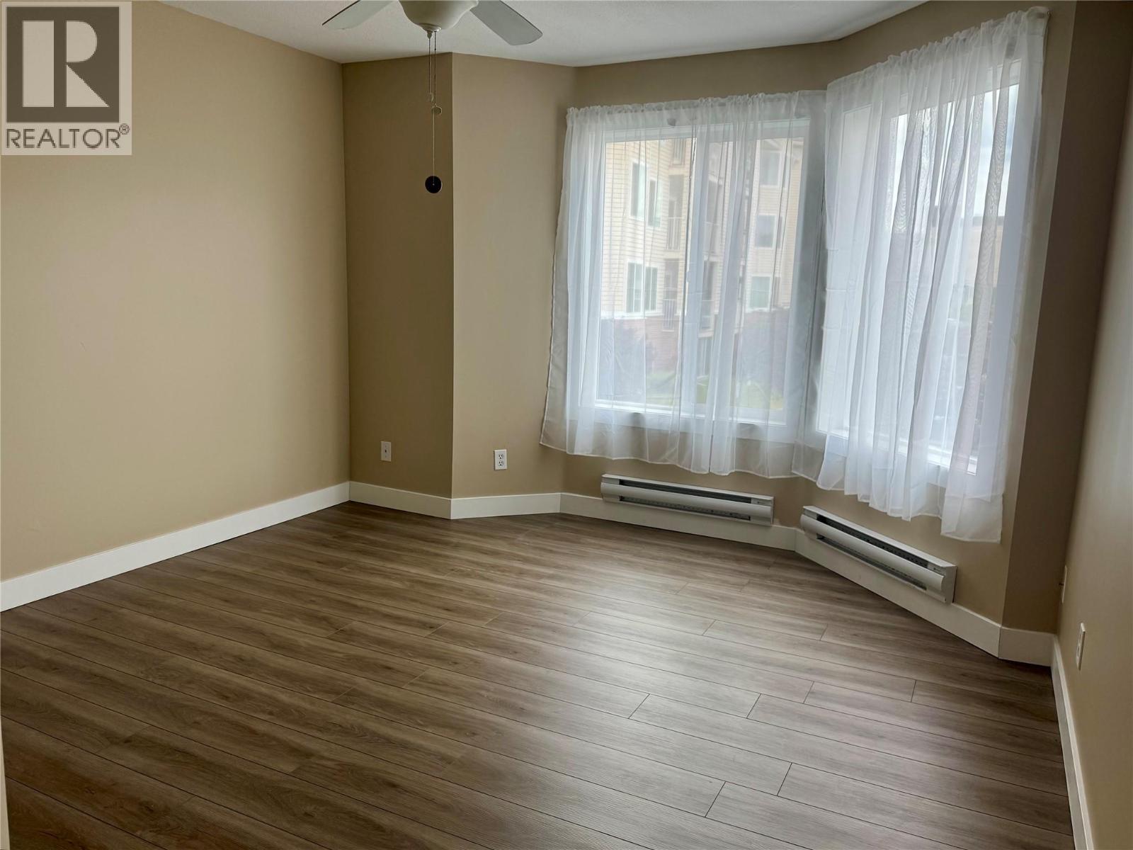 203 769 KLO Road, Kelowna