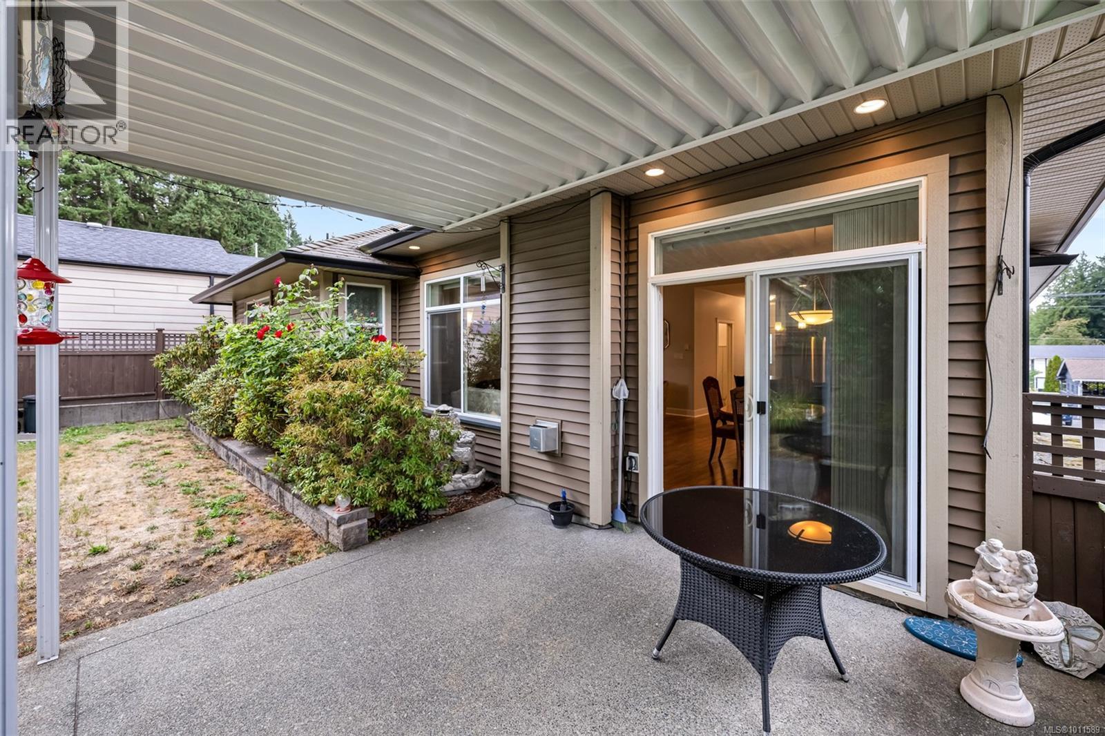 Photo 27 of 3096 Lashman Ave, Duncan BC