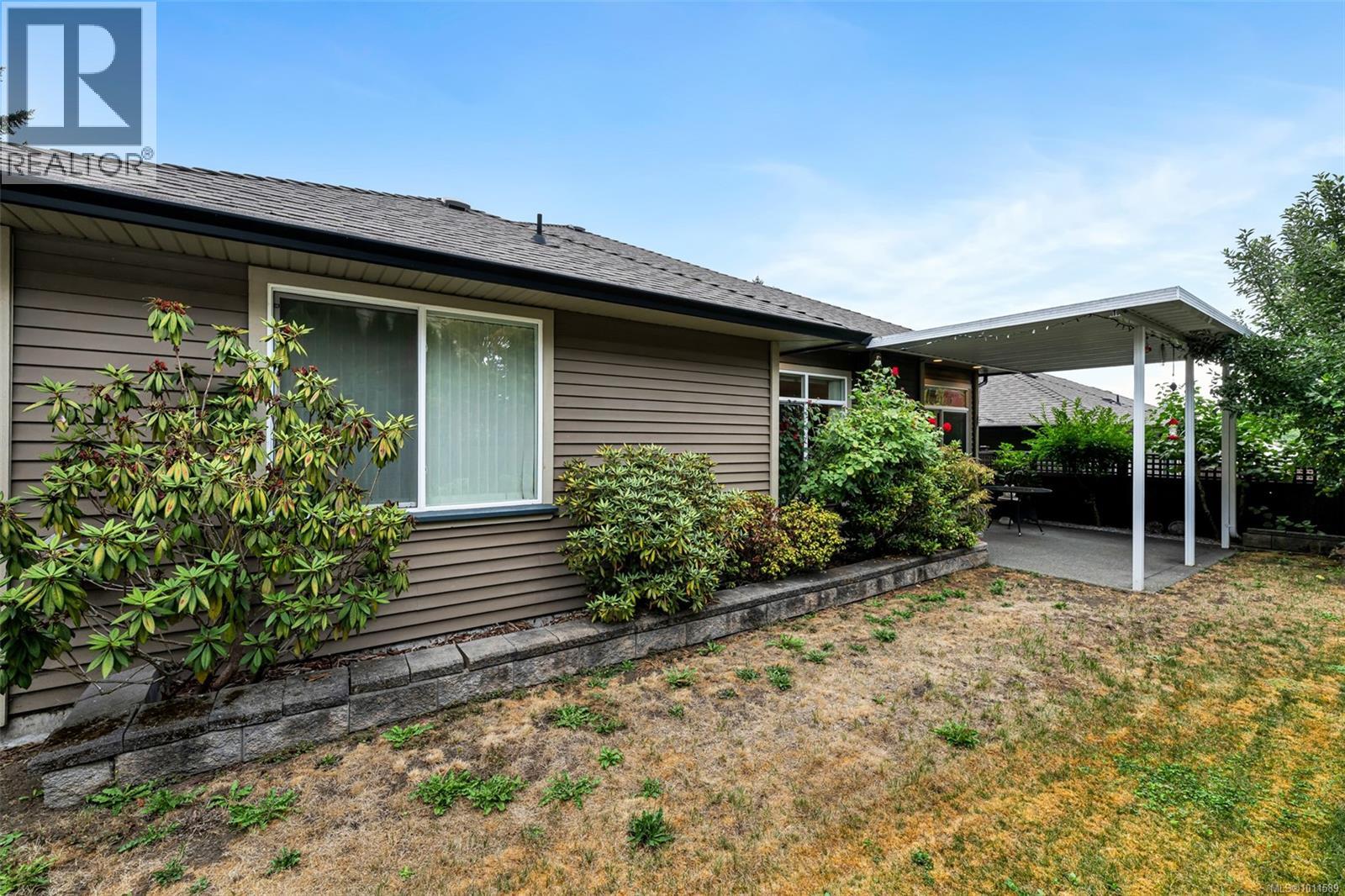 Photo 31 of 3096 Lashman Ave, Duncan BC