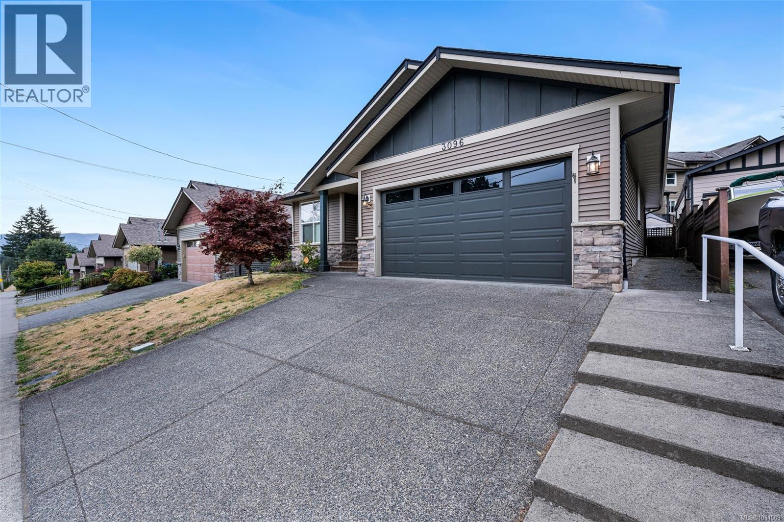 Photo 36 of 3096 Lashman Ave, Duncan BC