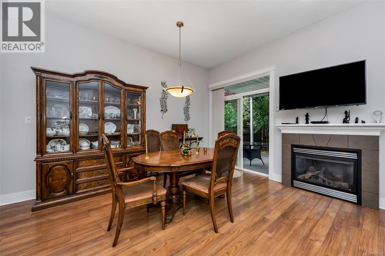 Photo 9 of 3096 Lashman Ave, Duncan BC