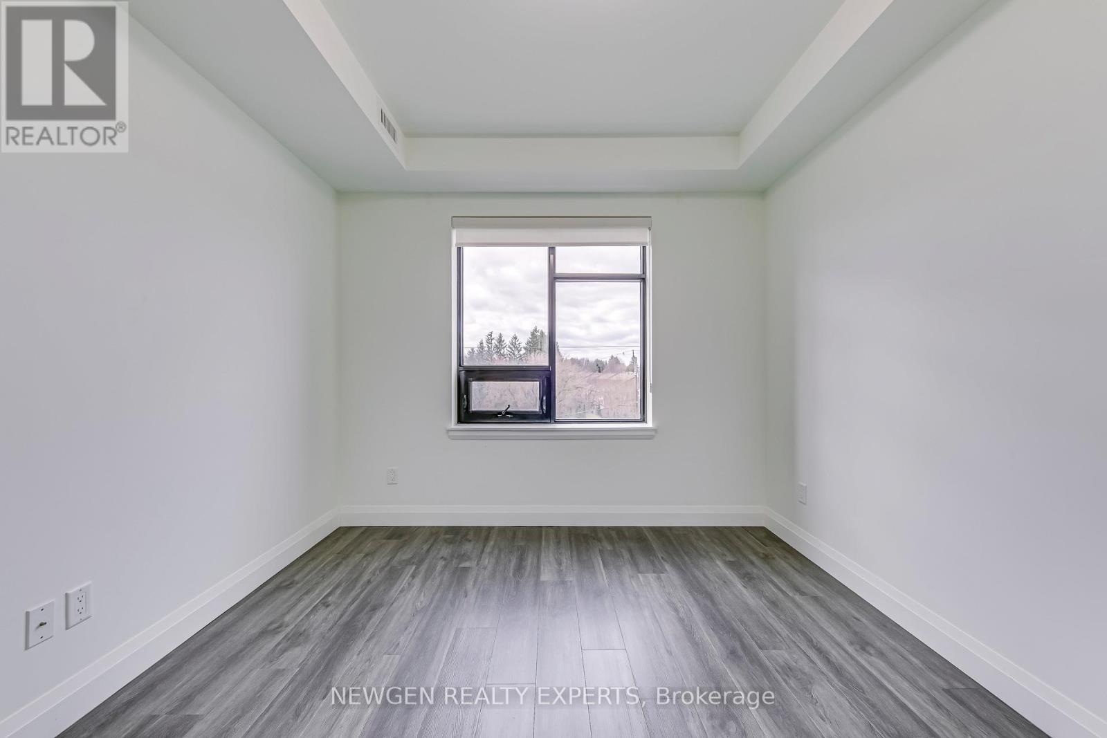 Photo 25 of 302 30 Hamilton Street, Hamilton ON