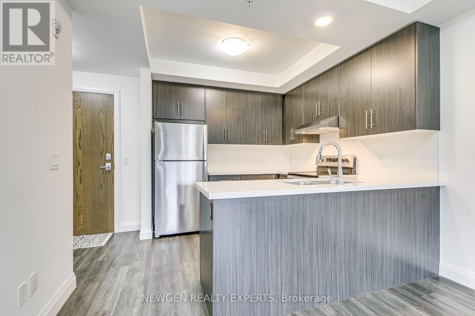 Photo 15 of 302 30 Hamilton Street, Hamilton ON
