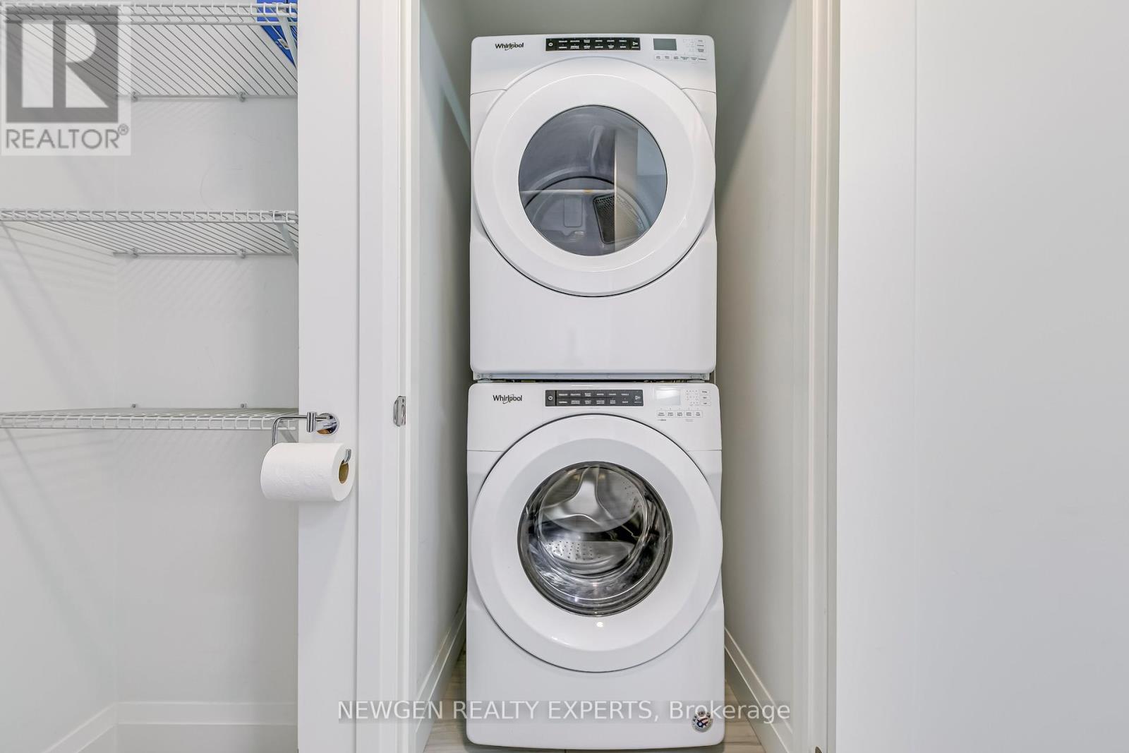 Photo 30 of 302 30 Hamilton Street, Hamilton ON