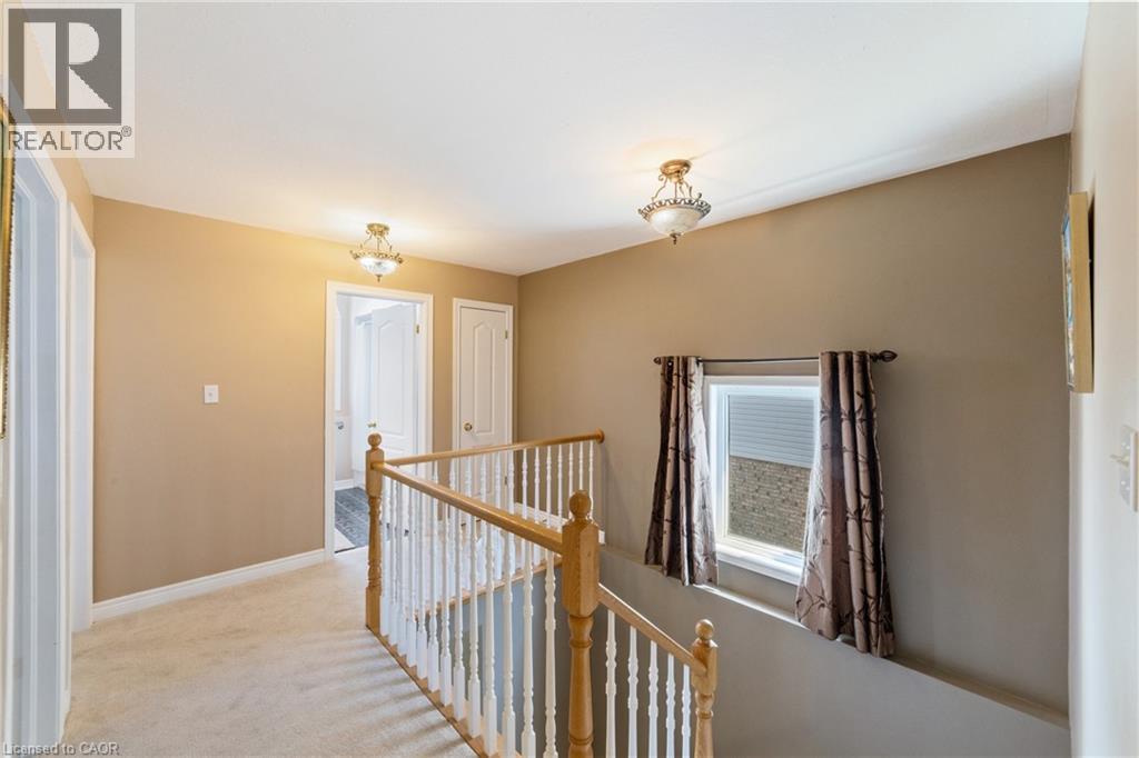 Photo 1 of 82 Griffith Drive, Grimsby ON