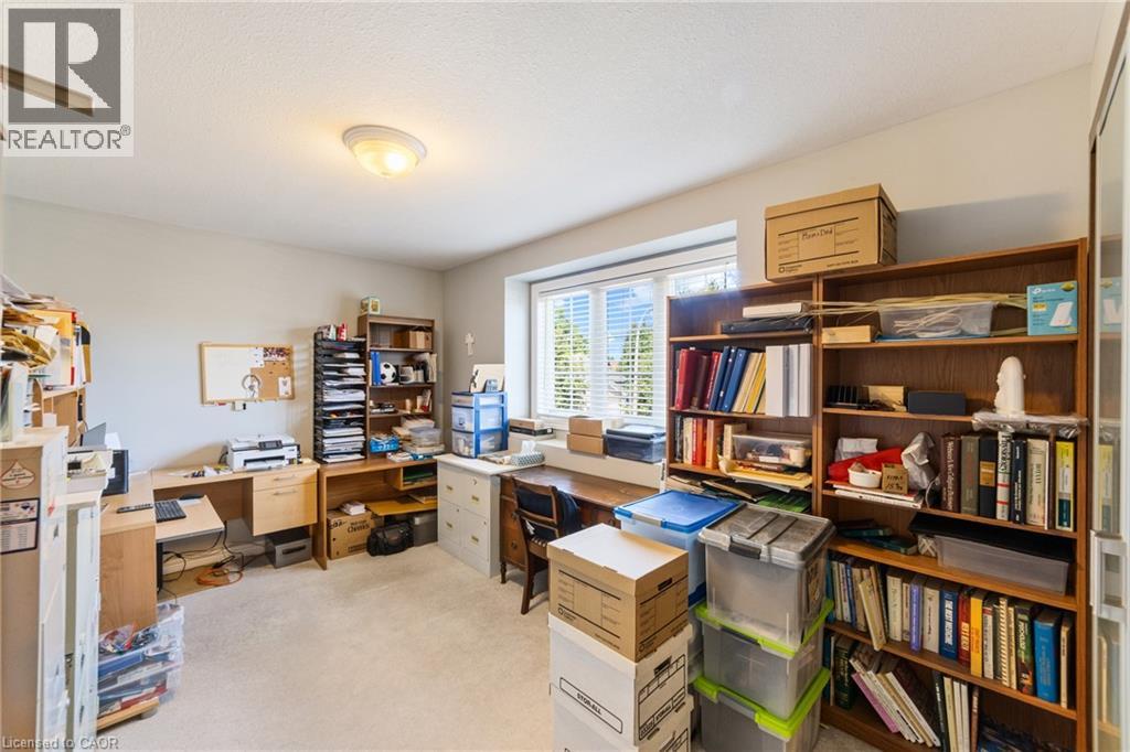 Photo 5 of 82 Griffith Drive, Grimsby ON