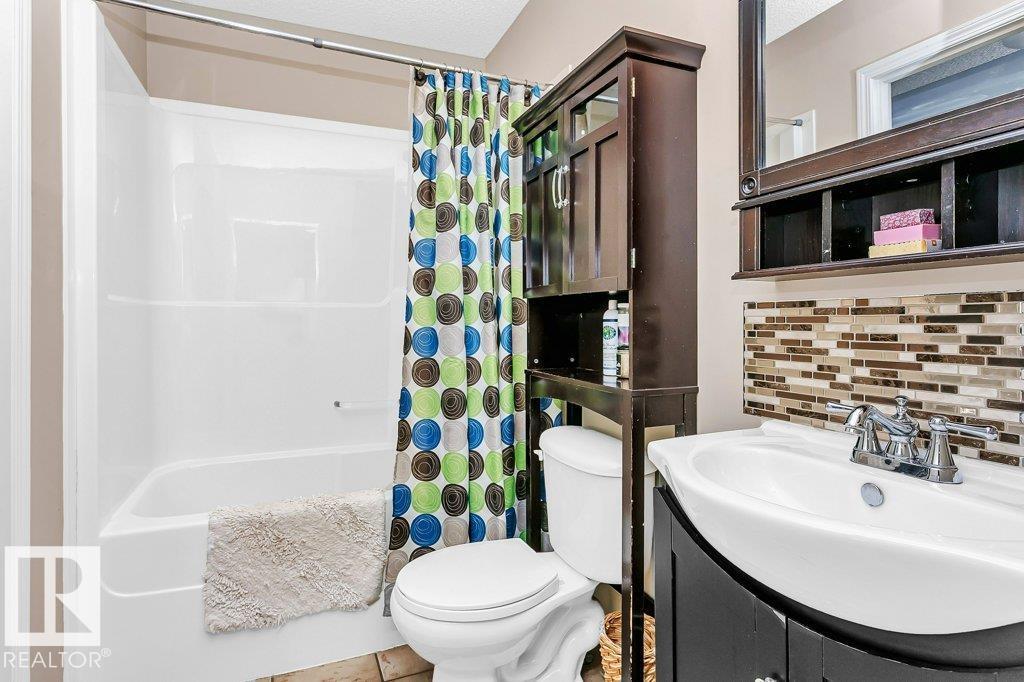 Photo 25 of 21331 89 Av Nw, Edmonton AB