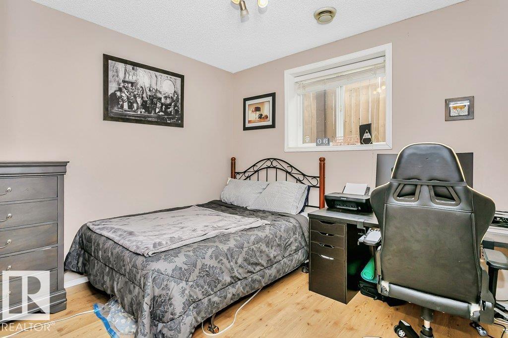 Photo 32 of 21331 89 Av Nw, Edmonton AB