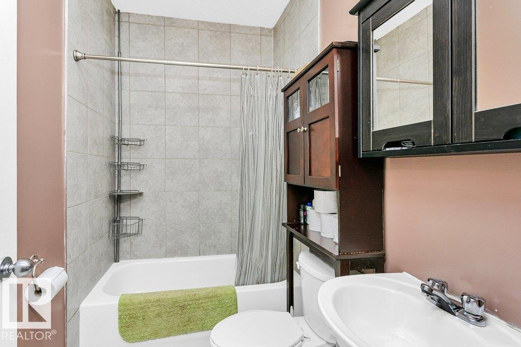 Photo 34 of 21331 89 Av Nw, Edmonton AB