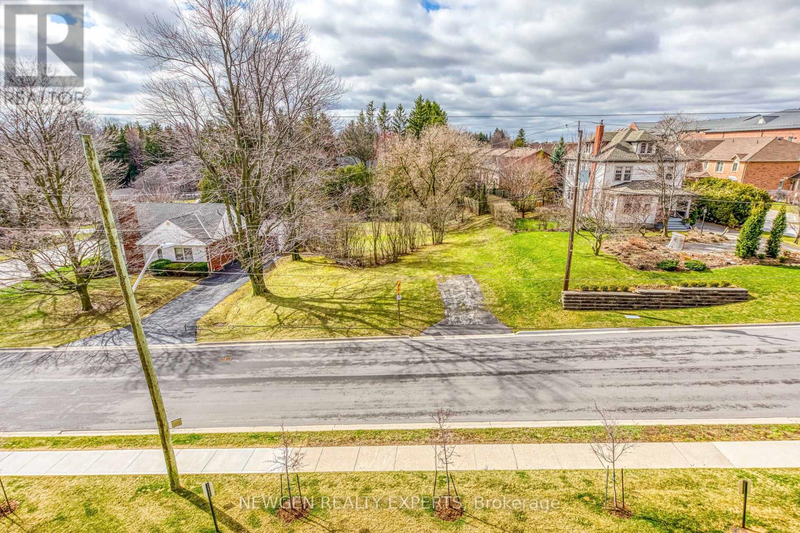 Photo 24 of 302 30 Hamilton Street, Hamilton ON