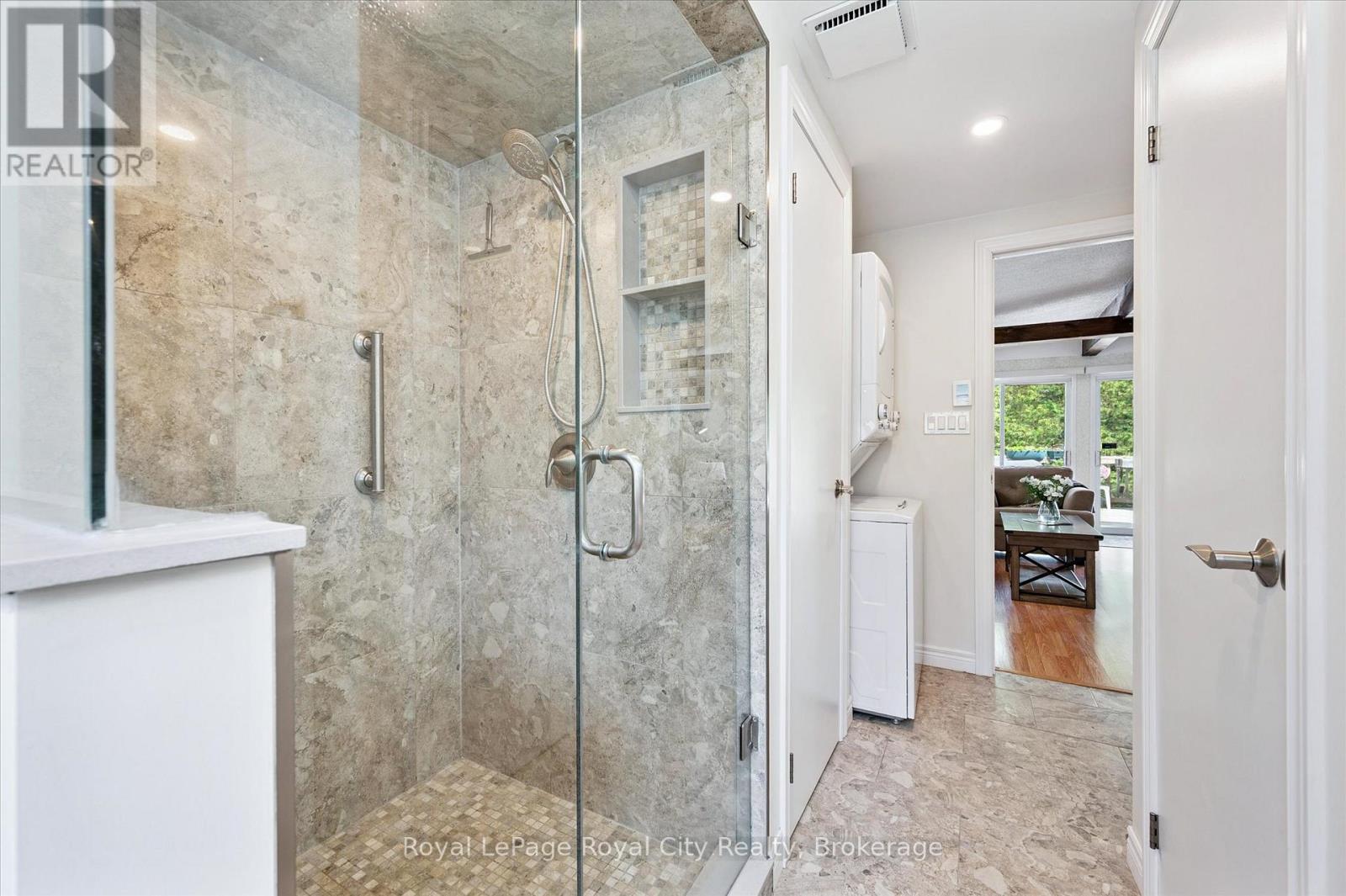 Photo 18 of 346 Third Street, Centre Wellington ON