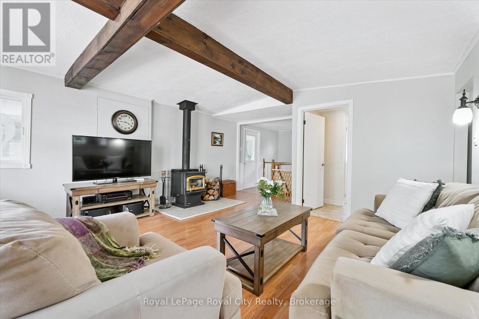 Photo 19 of 346 Third Street, Centre Wellington ON