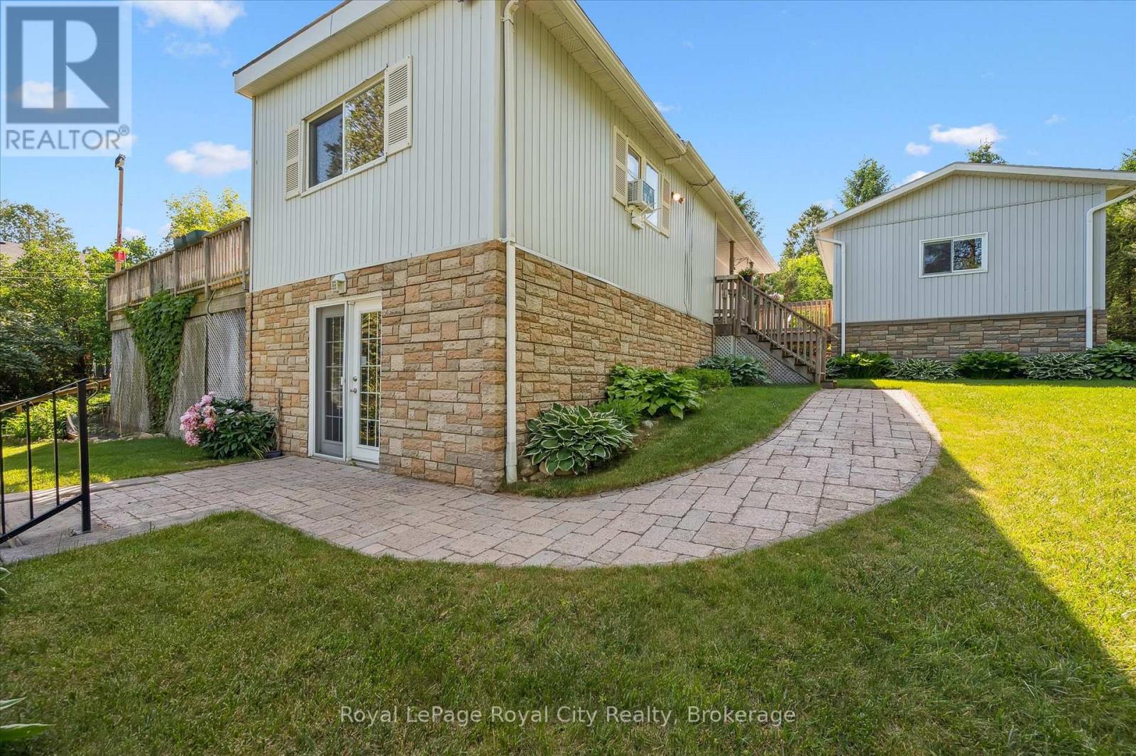 Photo 26 of 346 Third Street, Centre Wellington ON
