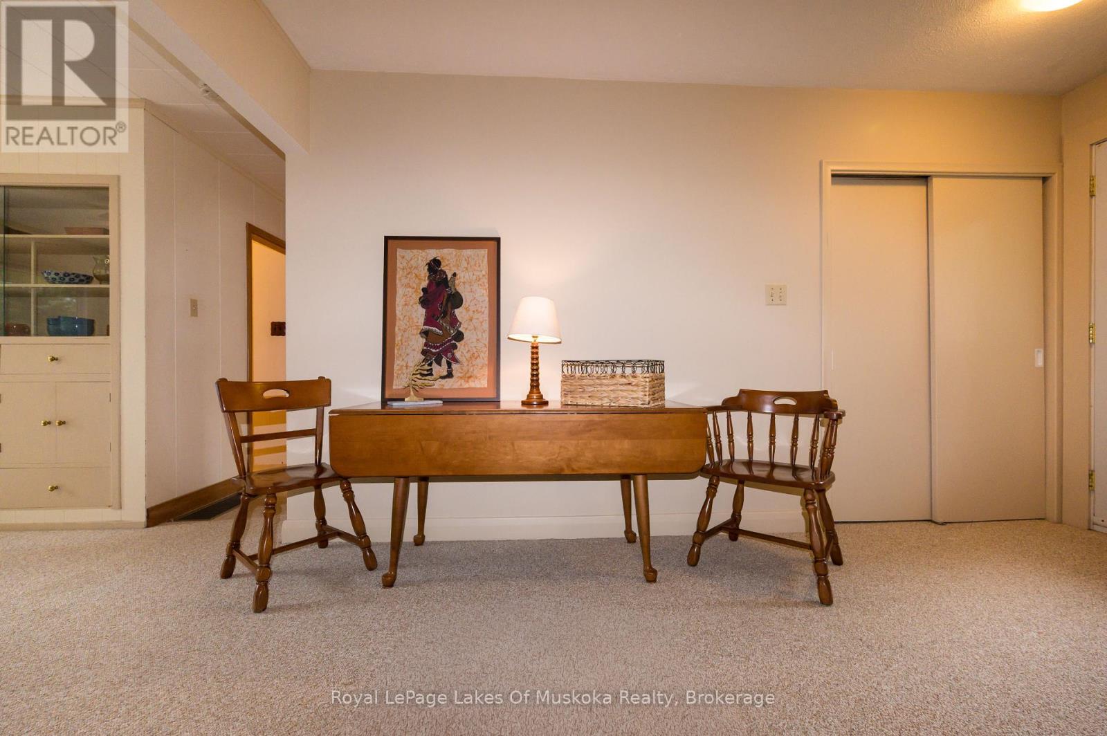 Photo 15 of 574 Ravenscliffe Road, Huntsville ON