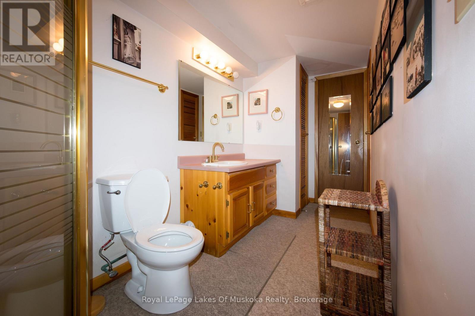 Photo 27 of 574 Ravenscliffe Road, Huntsville ON